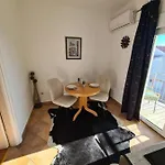 Neda Apartment