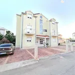 Neda Apartman *