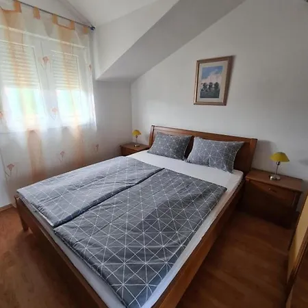 Neda Appartamento Vodice